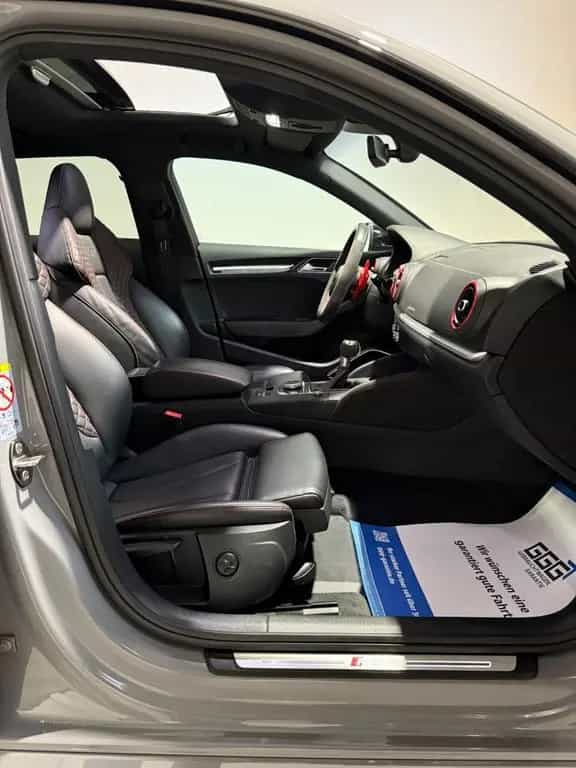 Audi RS3 Sportback 2.5 TFSI quattro NAVI+KAMERA+LED 03/2020-photo-36
