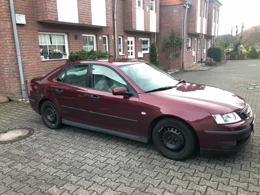 Saab 9-3 1.8t Linear Sport-Limousine Linear + UPDATE 06/2003-photo-3