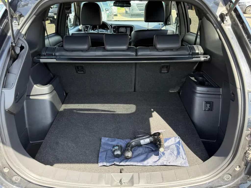 Mitsubishi Outlander Spirit*4x4*360Kam*AHK*AppleC*Garantie 07/2020-photo-21