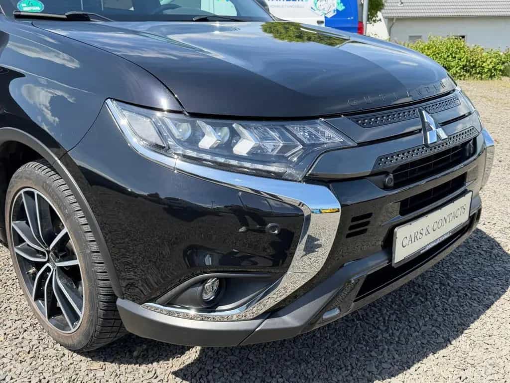 Mitsubishi Outlander Spirit*4x4*360Kam*AHK*AppleC*Garantie 07/2020-photo-24