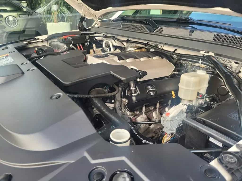 Cadillac Escalade GMT K2XL Premium Top 02/2018-photo-11
