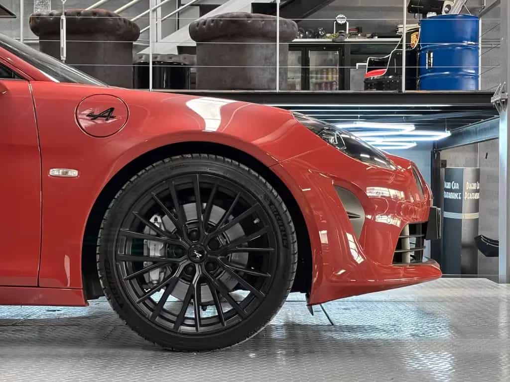 Alpine A110 S 300 - ROUGE RUBIS - *VAT*  1 OF 110 09/2024-photo-10