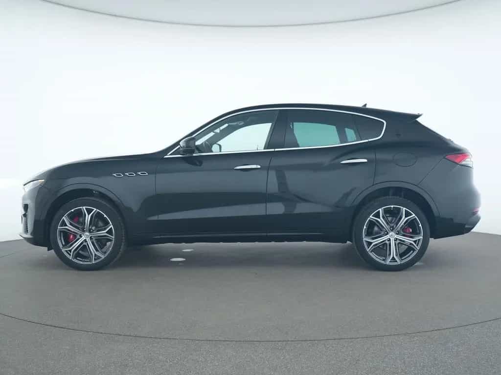 Maserati Levante Modena Sitzbelüftung|Fahrassistent Paket 02/2023-photo-9