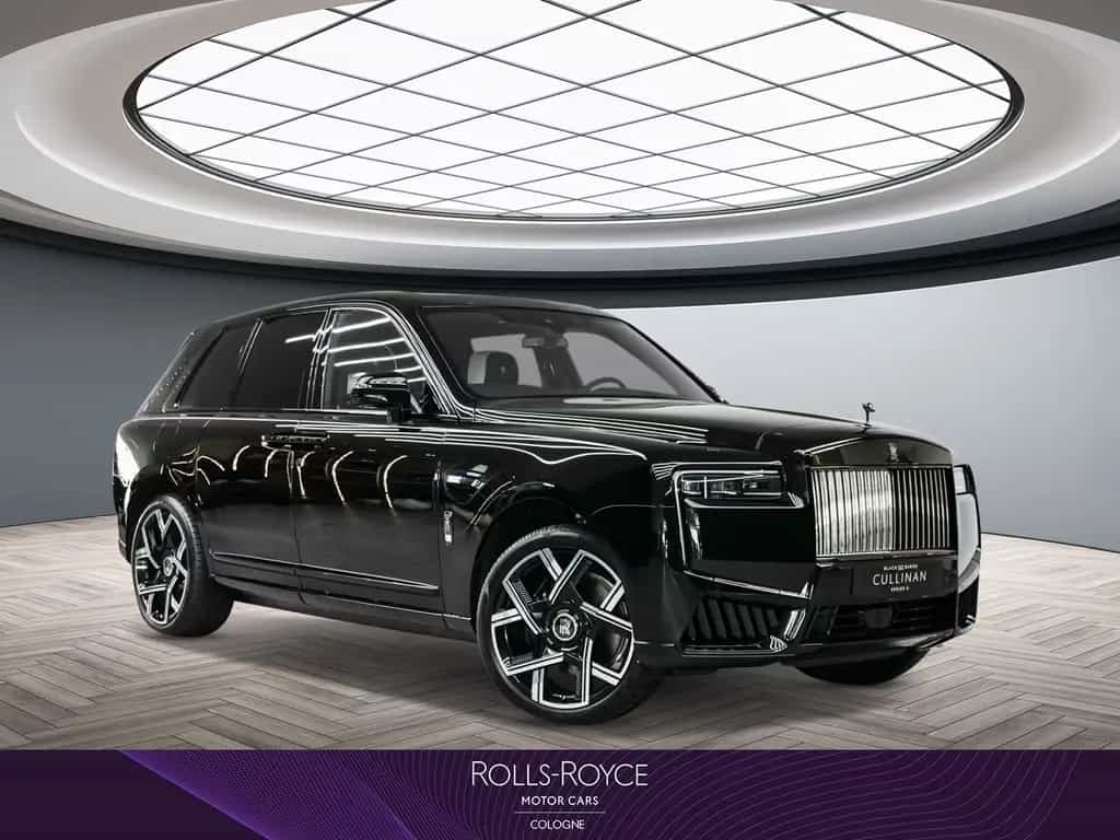 Rolls-Royce Cullinan Black Badge Series II null-photo-0