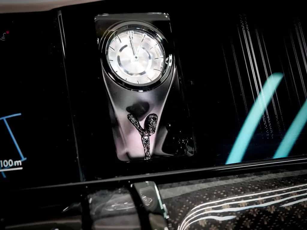 Rolls-Royce Cullinan Black Badge Series II null-photo-30