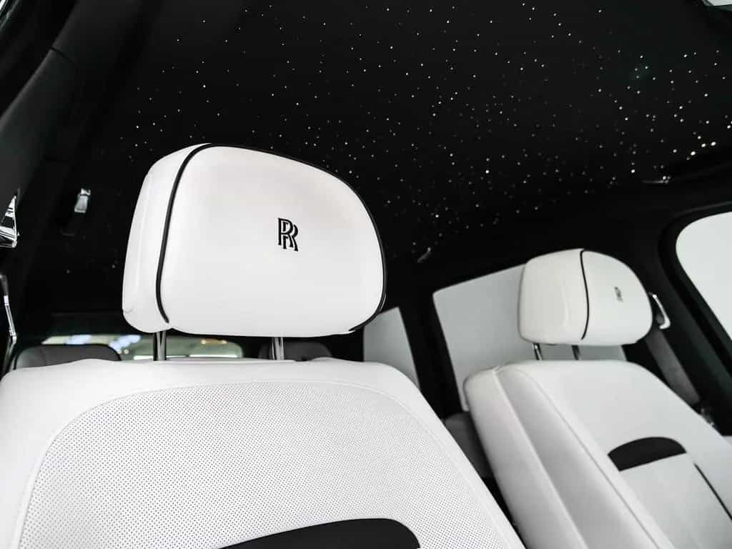 Rolls-Royce Cullinan null-photo-13