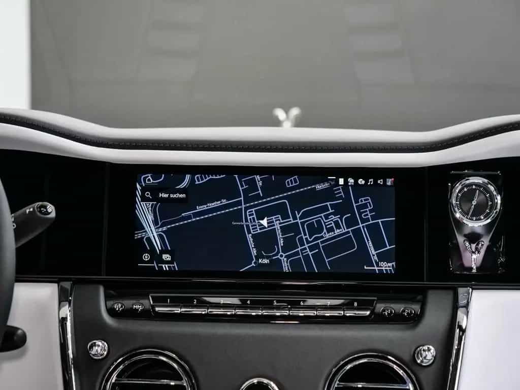 Rolls-Royce Cullinan null-photo-18