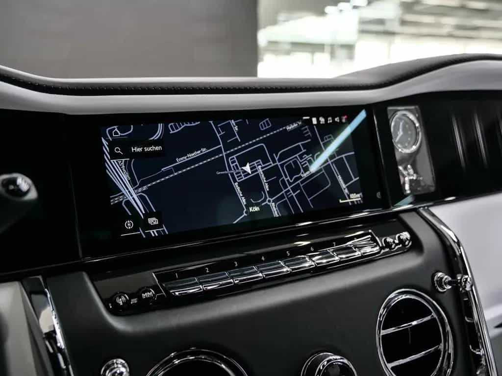 Rolls-Royce Cullinan null-photo-25