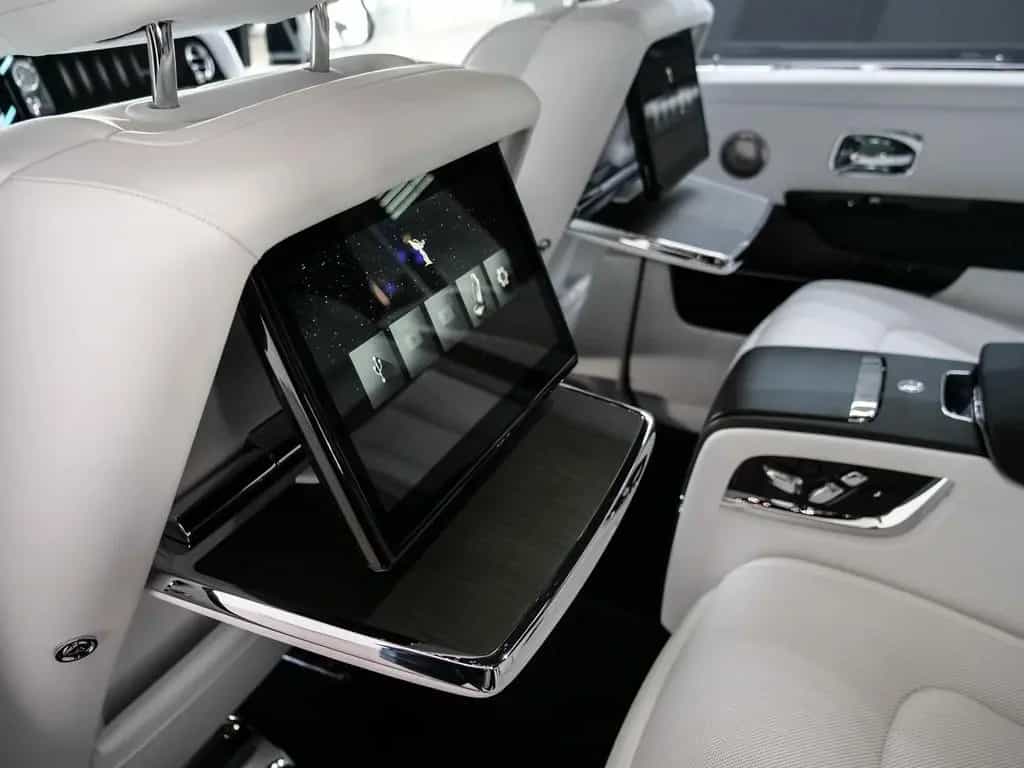 Rolls-Royce Cullinan null-photo-34