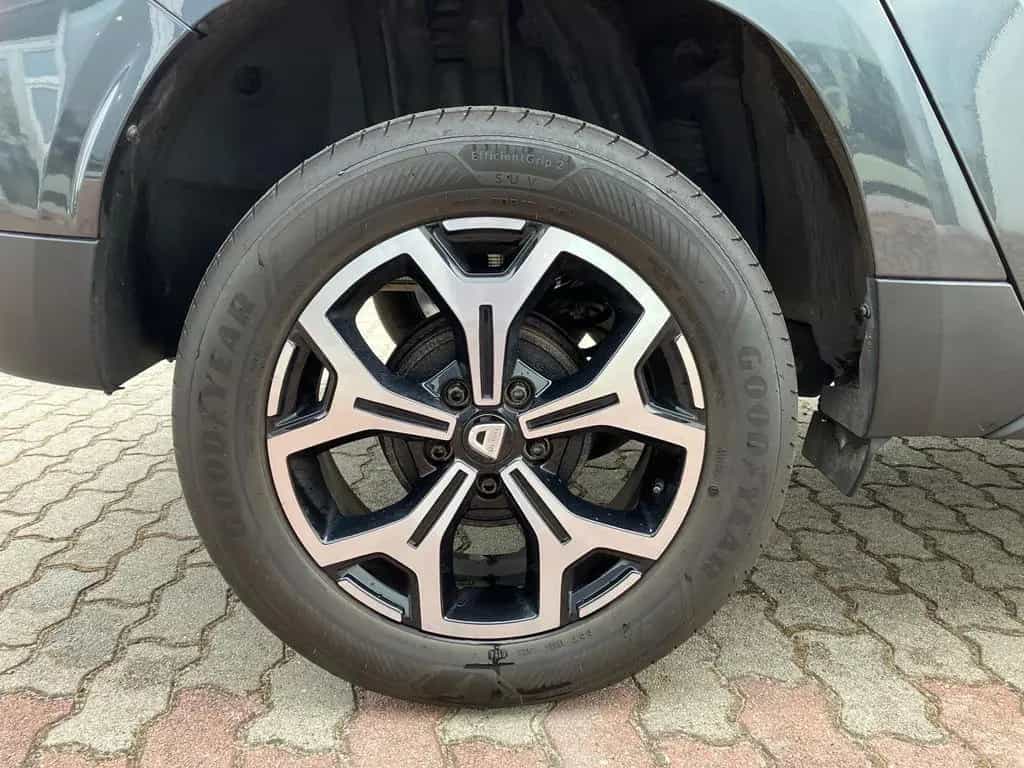 Dacia Duster 130 PS Kamera Klimaautomatik Navi 08/2019-photo-17