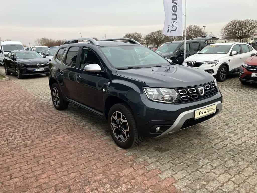 Dacia Duster 130 PS Kamera Klimaautomatik Navi 08/2019-photo-2