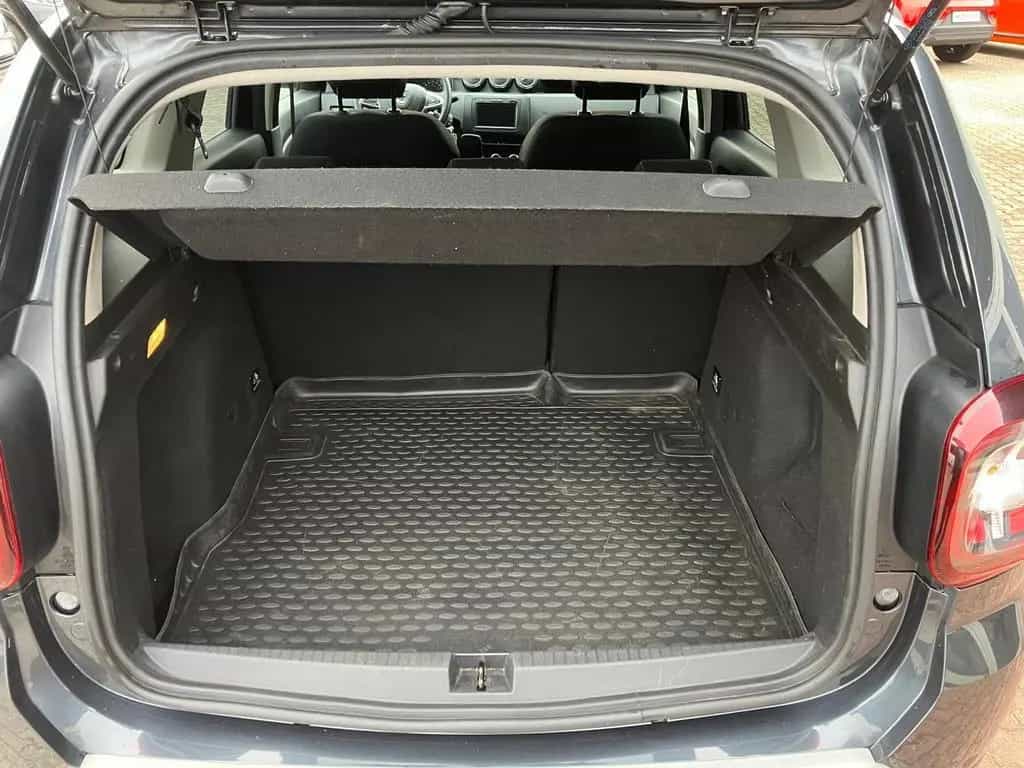 Dacia Duster 130 PS Kamera Klimaautomatik Navi 08/2019-photo-7