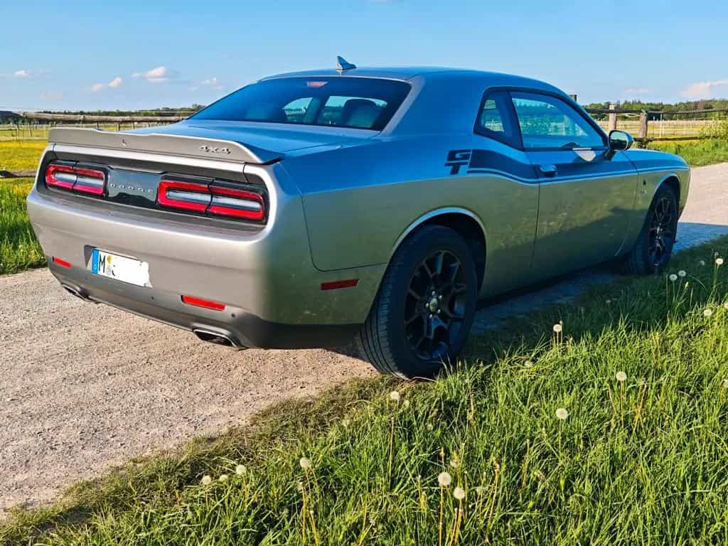 Dodge Challenger GT Allrad 07/2017-photo-2