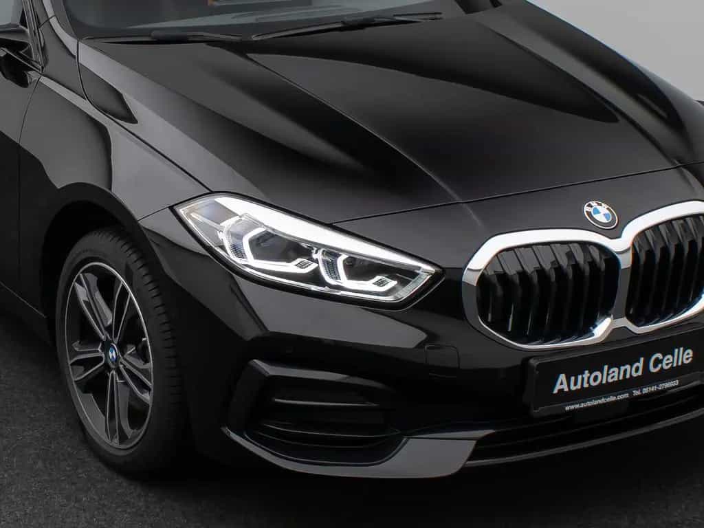 BMW 118 i Sport Line Kamera DAB HiFi Lenkrhzg Sport 03/2023-photo-17