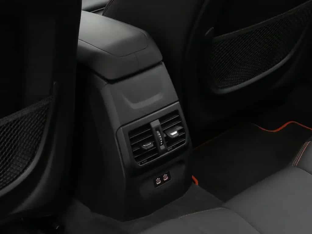 BMW 118 i Sport Line Kamera DAB HiFi Lenkrhzg Sport 03/2023-photo-26