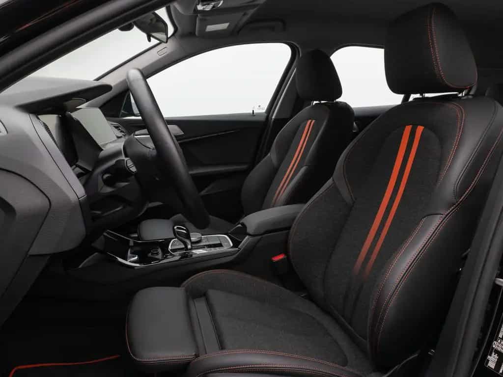 BMW 118 i Sport Line Kamera DAB HiFi Lenkrhzg Sport 03/2023-photo-32