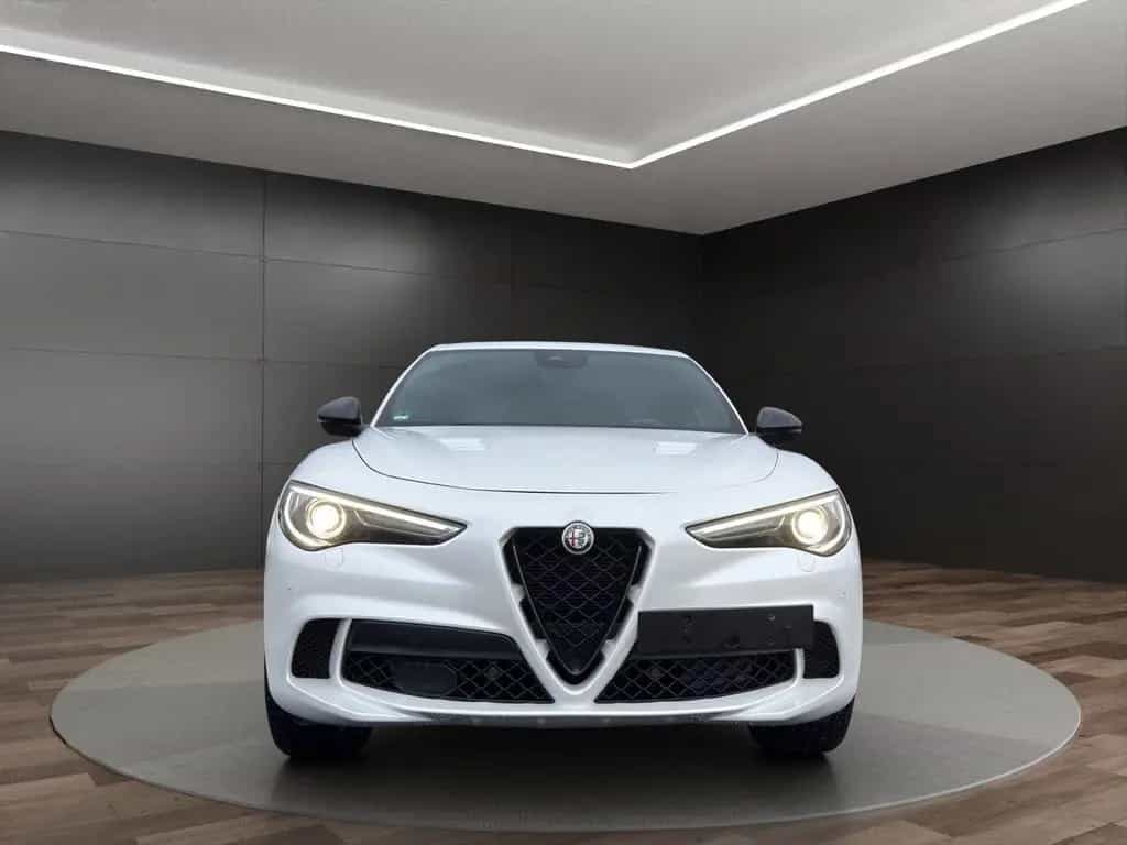 Alfa Romeo Stelvio Quadrifoglio MY20 Quadrifoglio 2 10/2021-photo-4