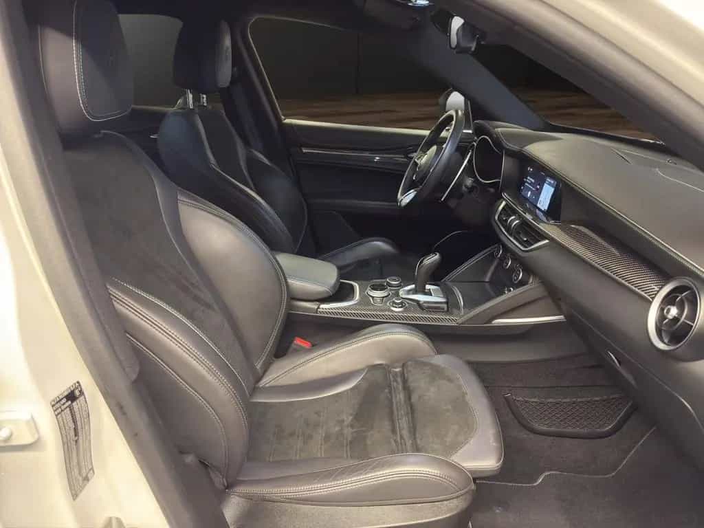 Alfa Romeo Stelvio Quadrifoglio MY20 Quadrifoglio 2 10/2021-photo-6