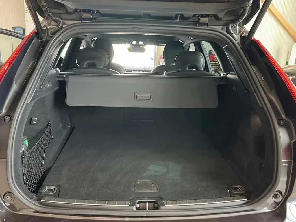Volvo XC60 XC 60 Plus Dark AWD Bluetooth LED Klima 01/2025-photo-15