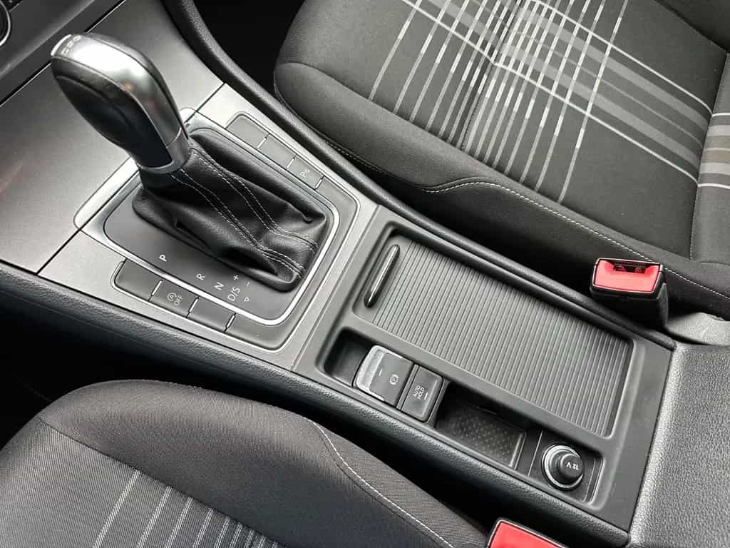 Volkswagen Golf VII Variant 1.4 TSI DSG Lounge | Xenon 07/2015-photo-19
