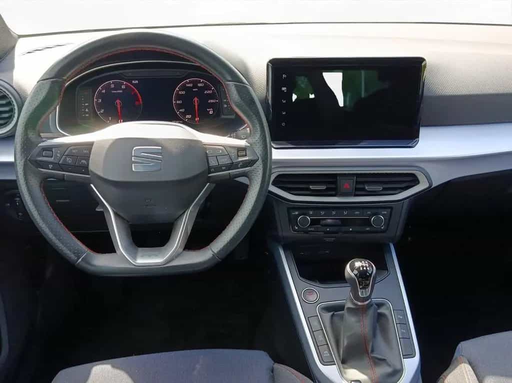 Seat Arona 1.0 TSI FR LED LM 17" Navi PDC+RFK ACC 03/2023-photo-19