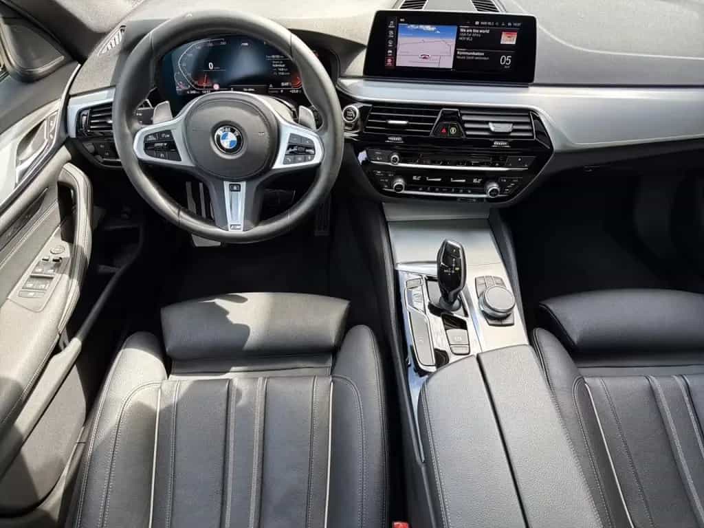 BMW 520 d Tour M Sport LivePr,AHK,Pano,H/K,Standh,HUD 05/2020-photo-11