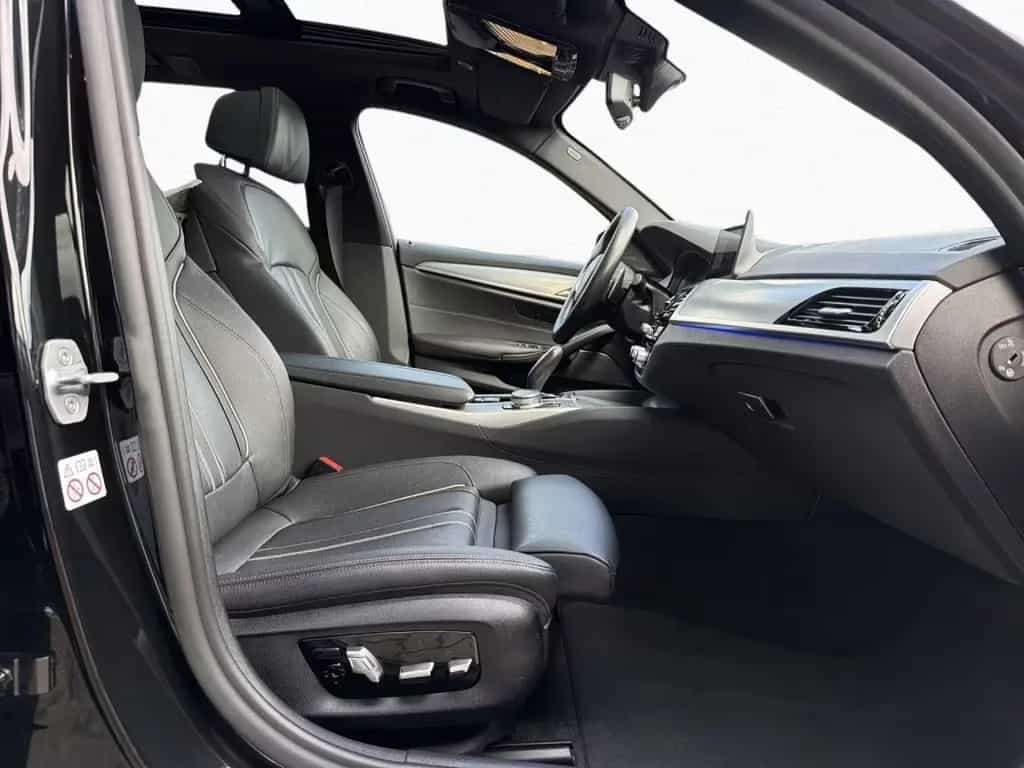 BMW 520 d Tour M Sport LivePr,AHK,Pano,H/K,Standh,HUD 05/2020-photo-13