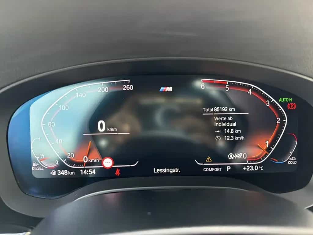 BMW 520 d Tour M Sport LivePr,AHK,Pano,H/K,Standh,HUD 05/2020-photo-8
