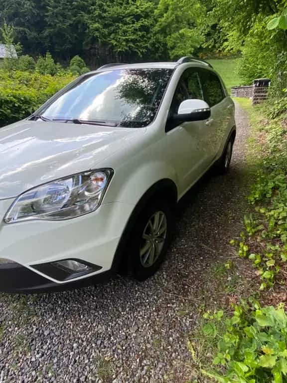 Ssangyong Korando 2.0 Diesel Allrad 8fach AHK 06/2013-photo-2
