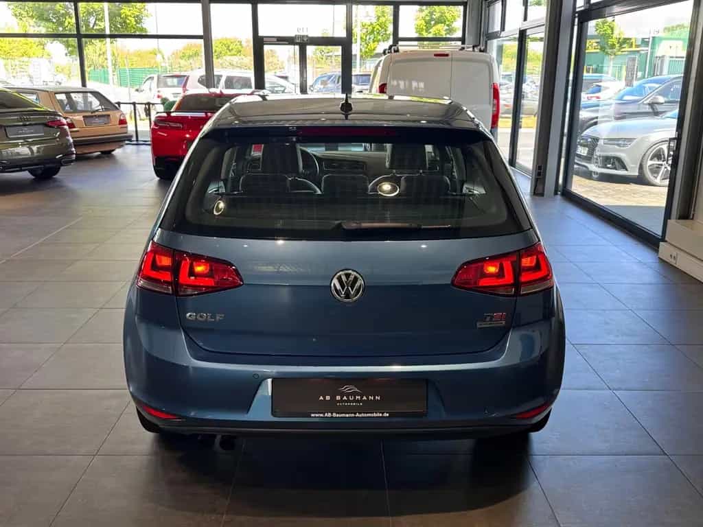 Volkswagen Golf Highline BMT *MASSAGE, ACC, RFK, XENON* 03/2014-photo-12