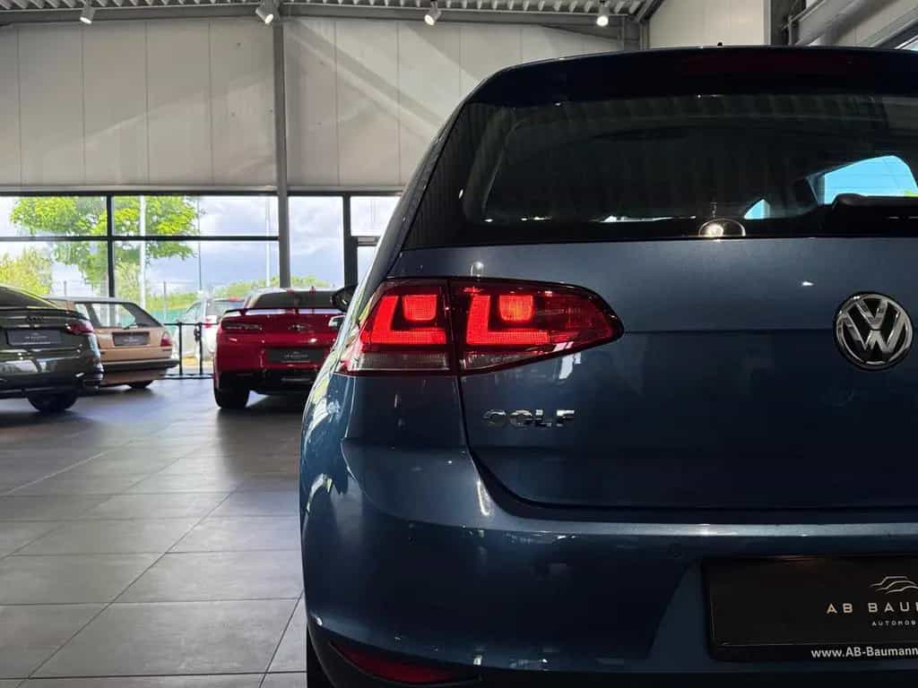 Volkswagen Golf Highline BMT *MASSAGE, ACC, RFK, XENON* 03/2014-photo-18