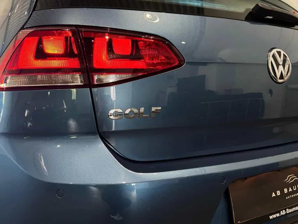 Volkswagen Golf Highline BMT *MASSAGE, ACC, RFK, XENON* 03/2014-photo-19