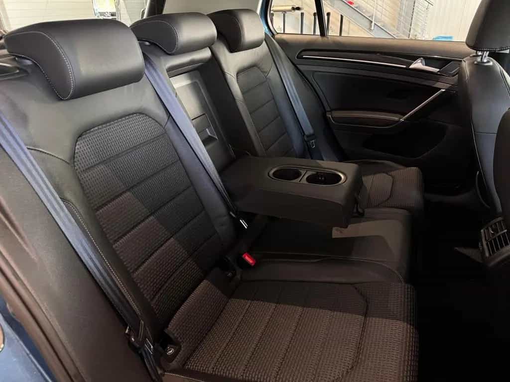 Volkswagen Golf Highline BMT *MASSAGE, ACC, RFK, XENON* 03/2014-photo-26