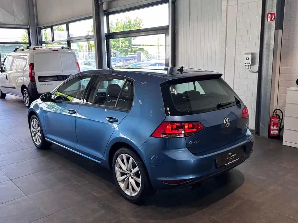 Volkswagen Golf Highline BMT *MASSAGE, ACC, RFK, XENON* 03/2014-photo-9