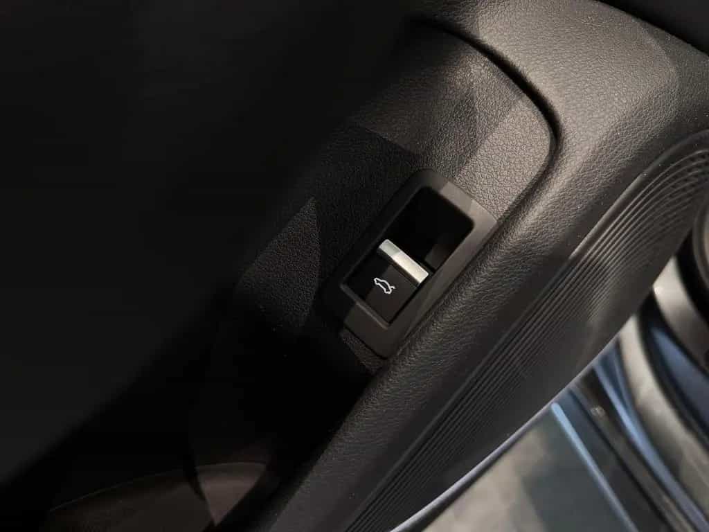 Audi A4 sport *S-LINE, 19", B&O, VIRTUAL, ASSISTENT* 01/2018-photo-45