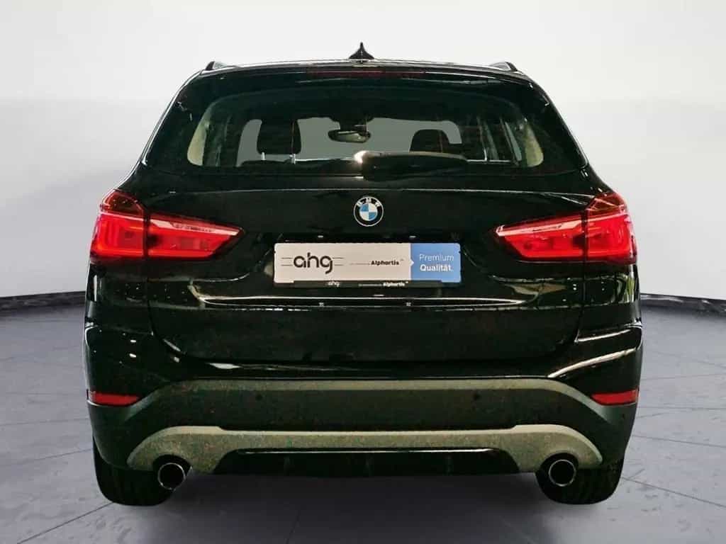 BMW X1 xDrive20i Sport Line Head-Up Navi ACC 09/2017-photo-4