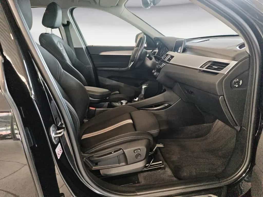 BMW X1 xDrive20i Sport Line Head-Up Navi ACC 09/2017-photo-8