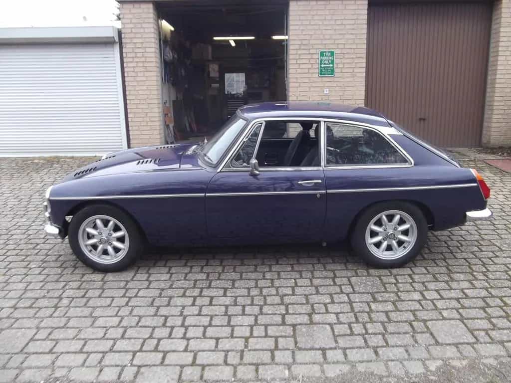 MG MGB 03/1976-photo-3