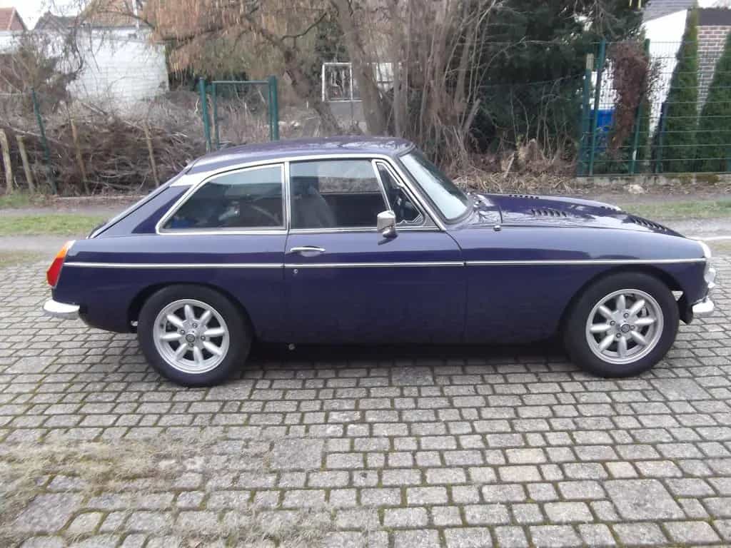 MG MGB 03/1976-photo-4