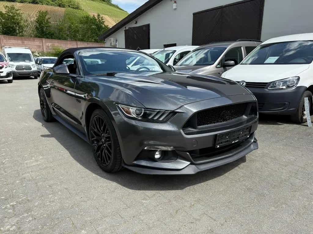 Ford Mustang GT 5.0 Convertible 05/2016-photo-1