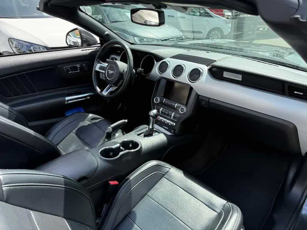 Ford Mustang GT 5.0 Convertible 05/2016-photo-12
