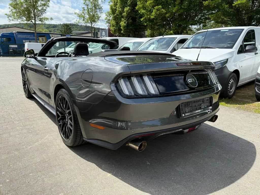 Ford Mustang GT 5.0 Convertible 05/2016-photo-9