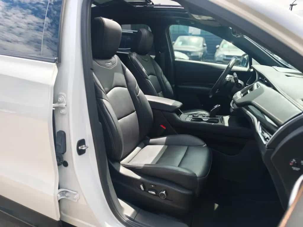 Cadillac XT4 LUXURY AWD *AUT*LEDER*LED*NAVI*KAM* 06/2022-photo-14