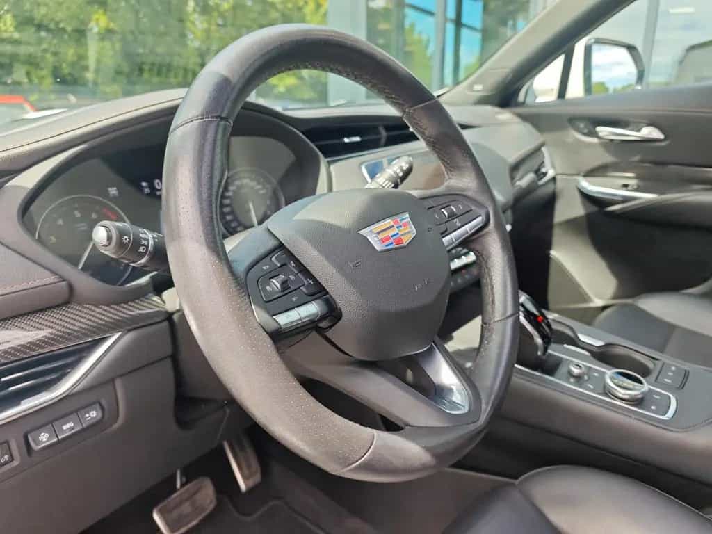 Cadillac XT4 LUXURY AWD *AUT*LEDER*LED*NAVI*KAM* 06/2022-photo-23