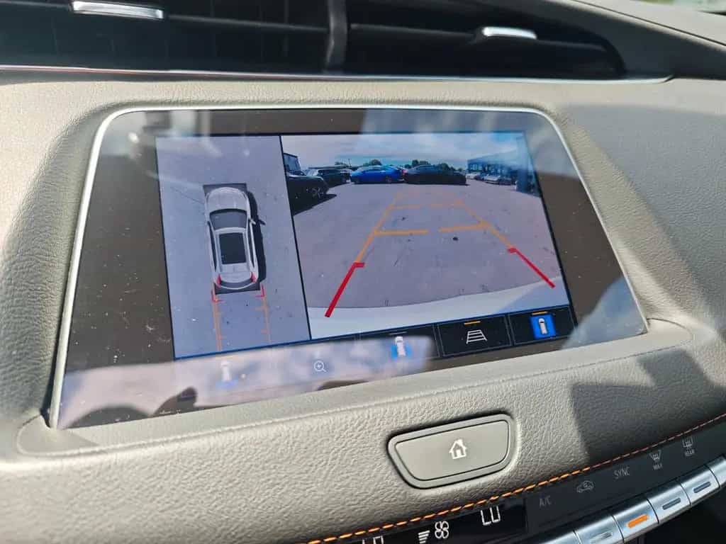 Cadillac XT4 LUXURY AWD *AUT*LEDER*LED*NAVI*KAM* 06/2022-photo-32