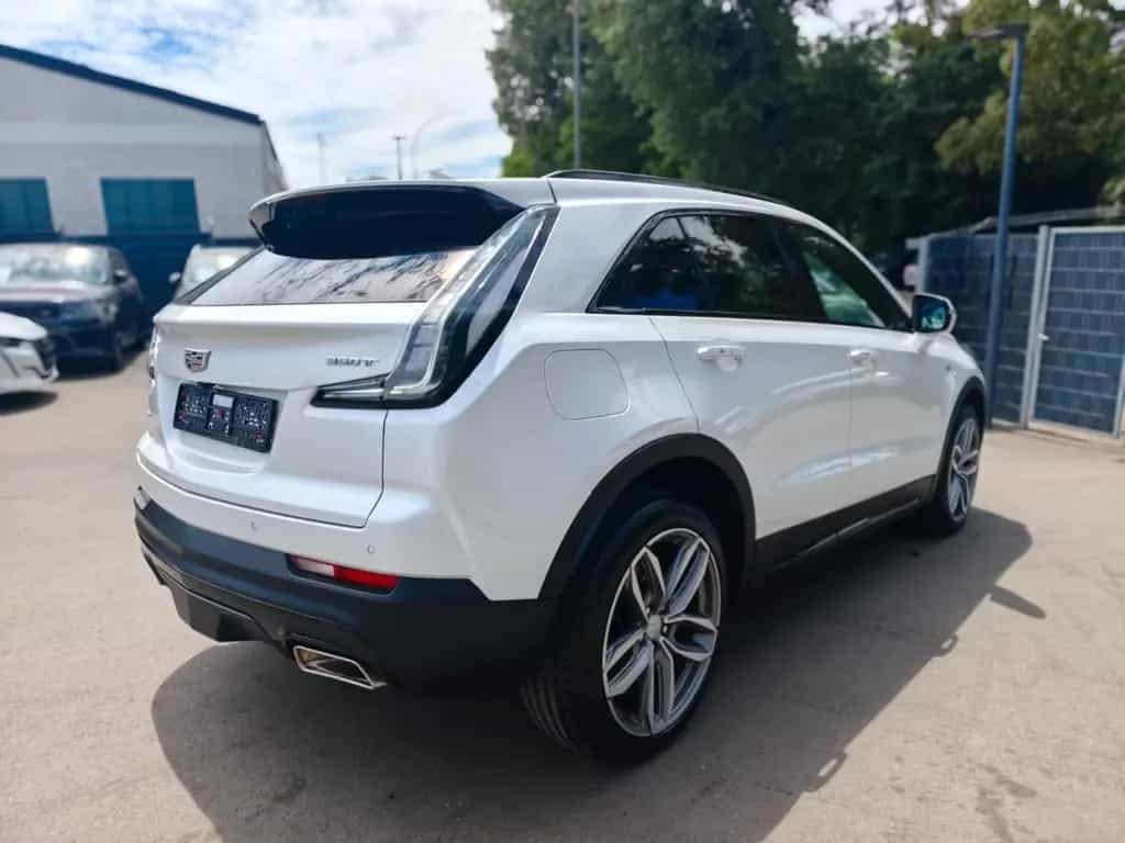 Cadillac XT4 LUXURY AWD *AUT*LEDER*LED*NAVI*KAM* 06/2022-photo-5