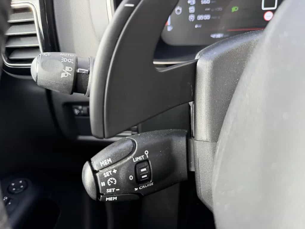 Citroën C5 Aircross Feel Pack Aut. Drive-Assist-Paket 3 04/2022-photo-16