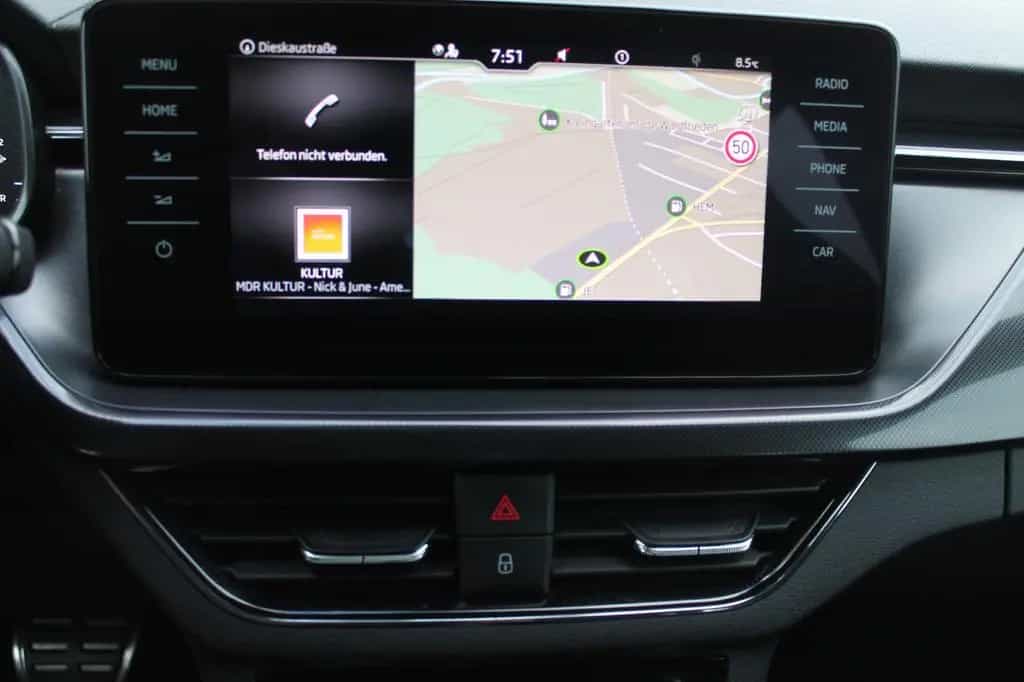 Skoda Scala Style*LED*NAVI*PANO*AHK*PDC* 11/2021-photo-10