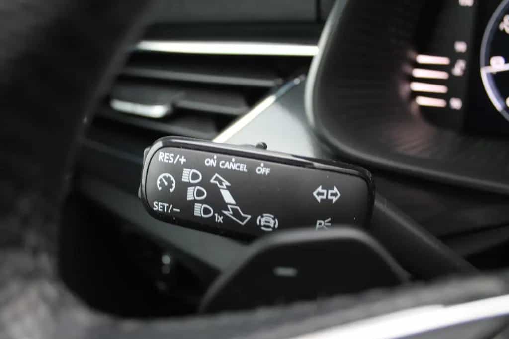 Skoda Scala Style*LED*NAVI*PANO*AHK*PDC* 11/2021-photo-12