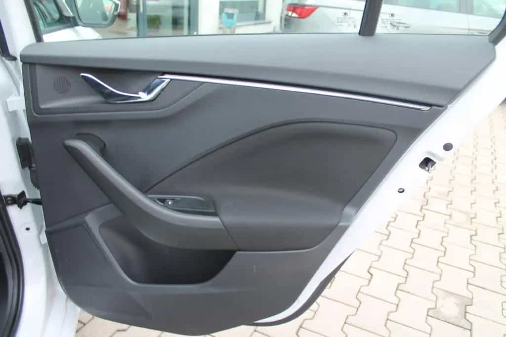 Skoda Scala Style*LED*NAVI*PANO*AHK*PDC* 11/2021-photo-20